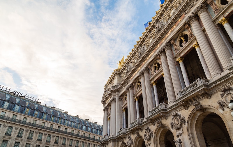 globedge-travel-paris-palais-garnier-opera-house-exterior