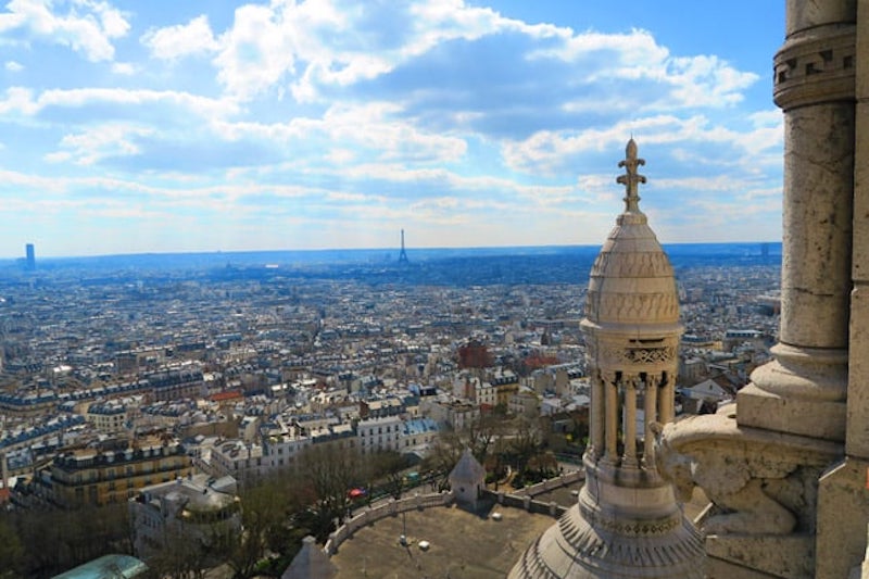 globedge-travel-paris-sacre-coeur-view