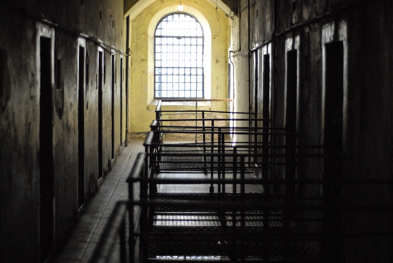 globedge-travel-dublin-kilmainham-gaol-prison-cells