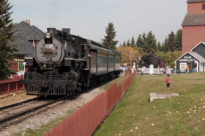 globedge-travel-calgary-heritage-park