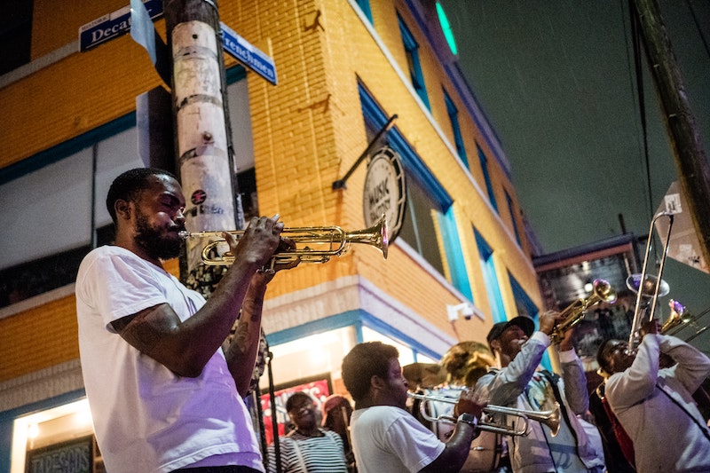 globedge-travel-united-states-america-new-orleans-french-quarter