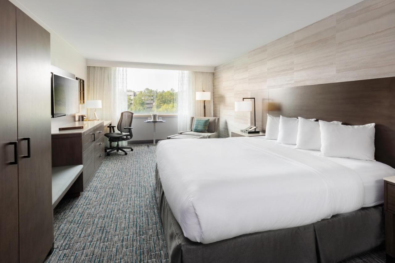 globedge-travel-united-states-birmingham-alabama-best-hotels-doubletree-perimeter-oark