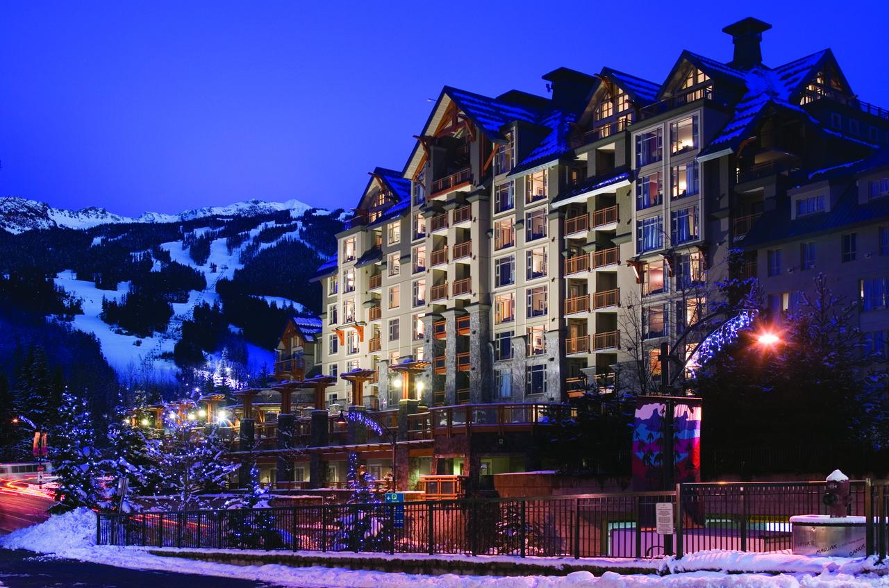 globedge-travel-canada-whistler-best-family-hotels-pan-pacific-whistler-village-centre