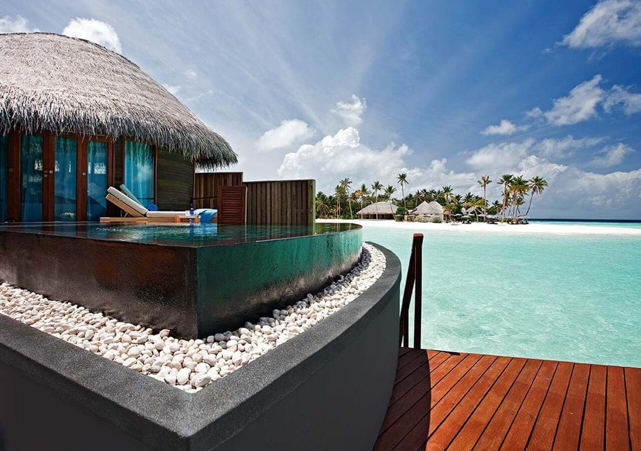 globedge-travel-maldives-best-hotels-constance-halaveli