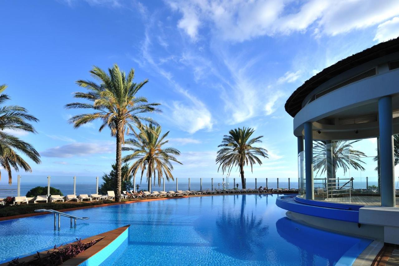 globedge-travel-portugal-madeira-best-hotels-Pestana-Grand-Ocean-Resort-Hotel